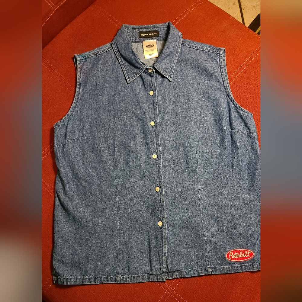 Peterbuilt logo Sierra Pacific top L